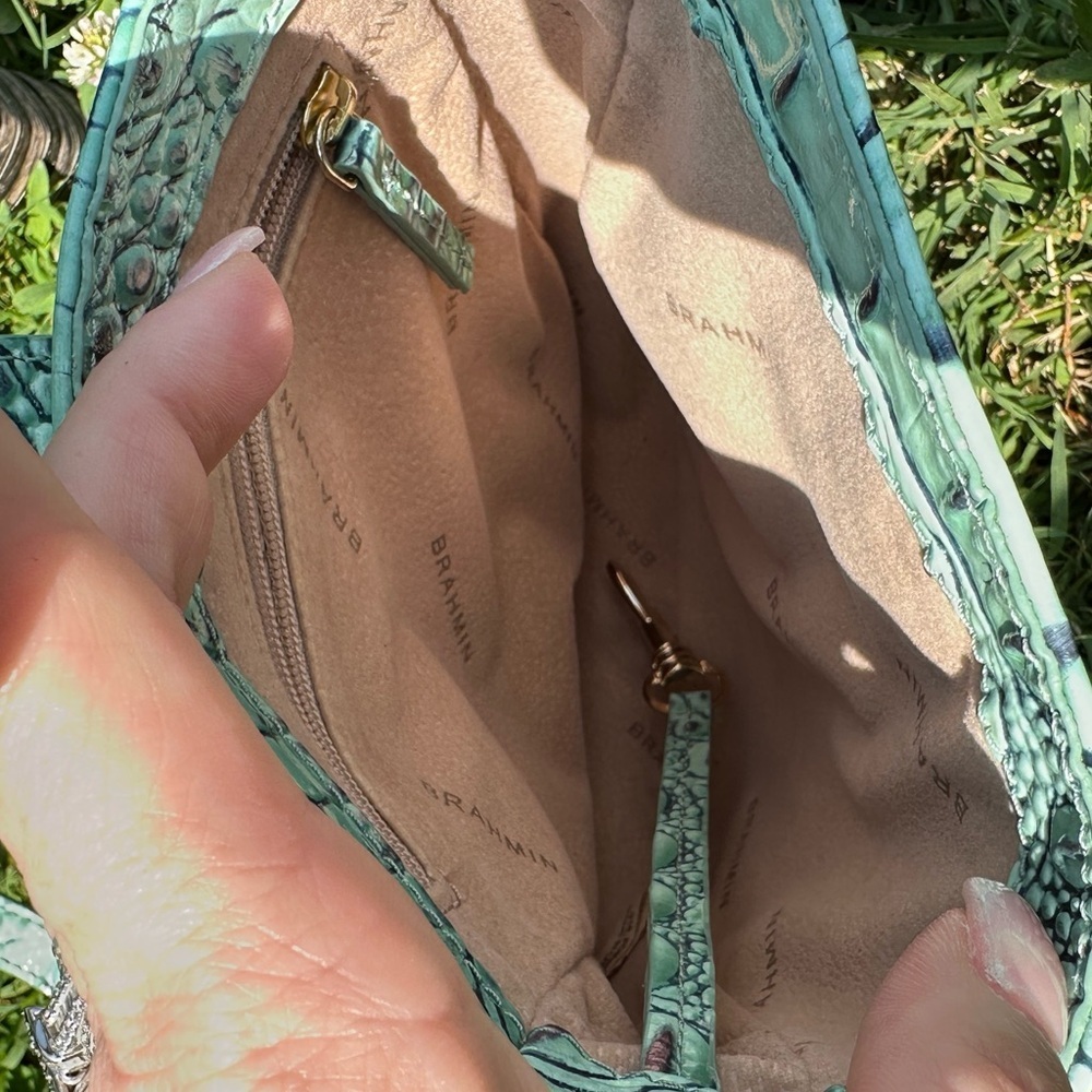 Brahmin Green Crossbody Bag with Alligator Embossed Design - Picture 5 of 6
